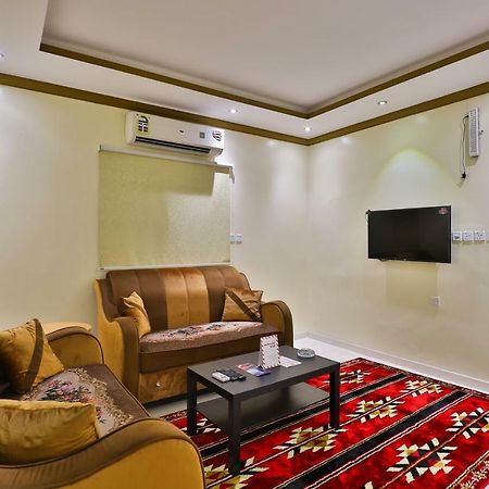 Oyo 273 Star Yanbu Hotel Suites Εξωτερικό φωτογραφία