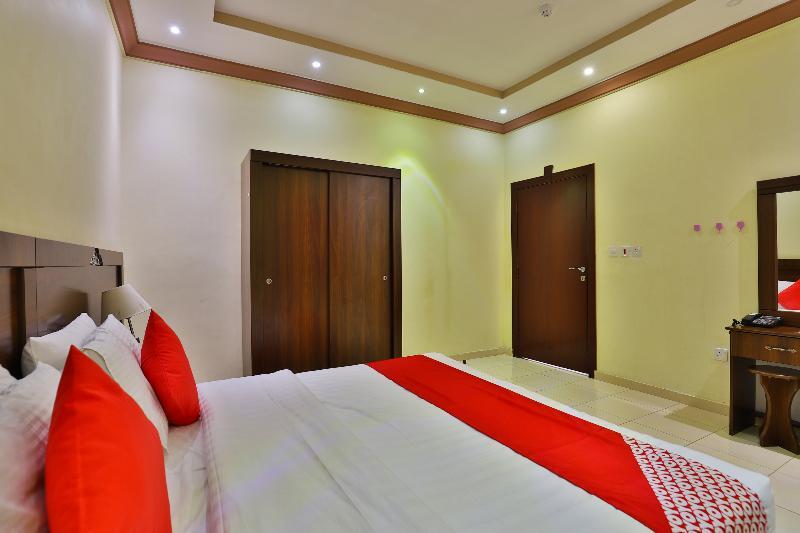 Oyo 273 Star Yanbu Hotel Suites Εξωτερικό φωτογραφία